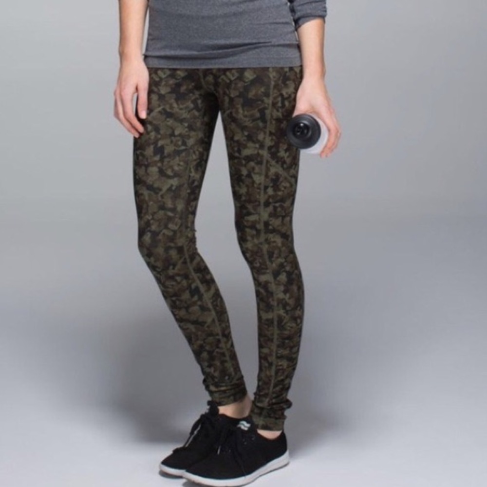 Lululemon Speed Tightblll Full On Luxtreme Camo Mystic Jungle Ruched Leggings